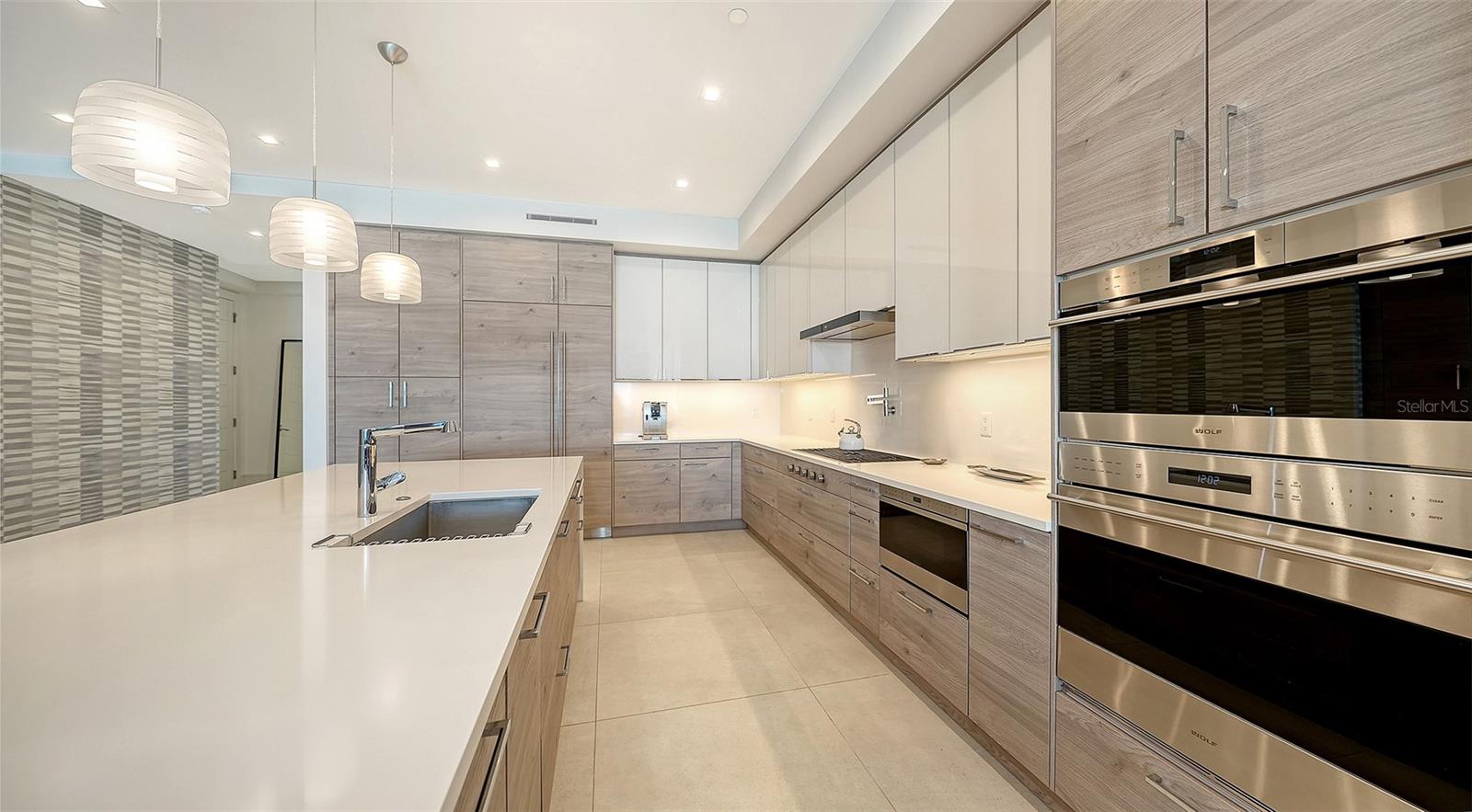 BLOCK 6 CONDO - Residential