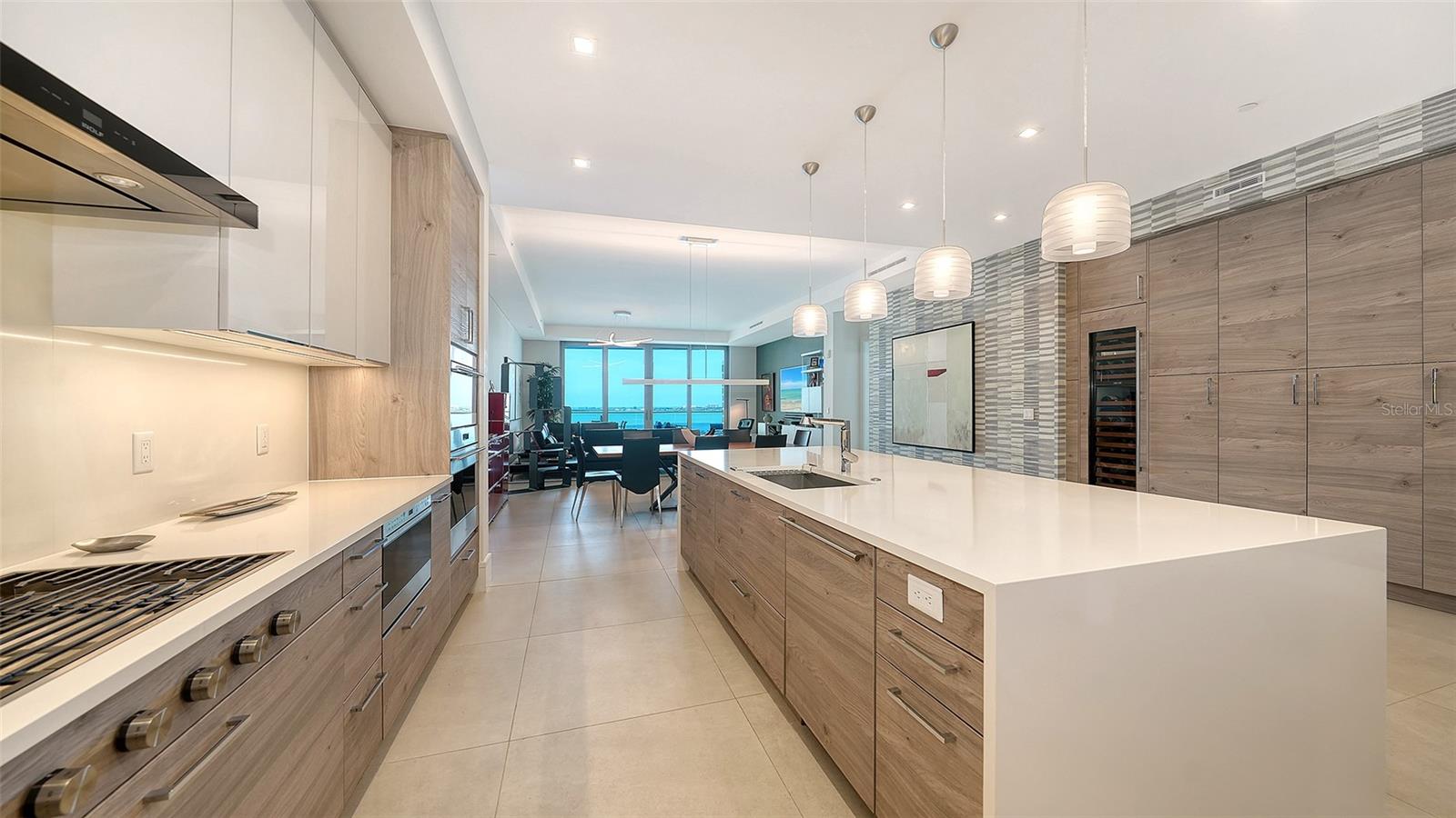 BLOCK 6 CONDO - Residential