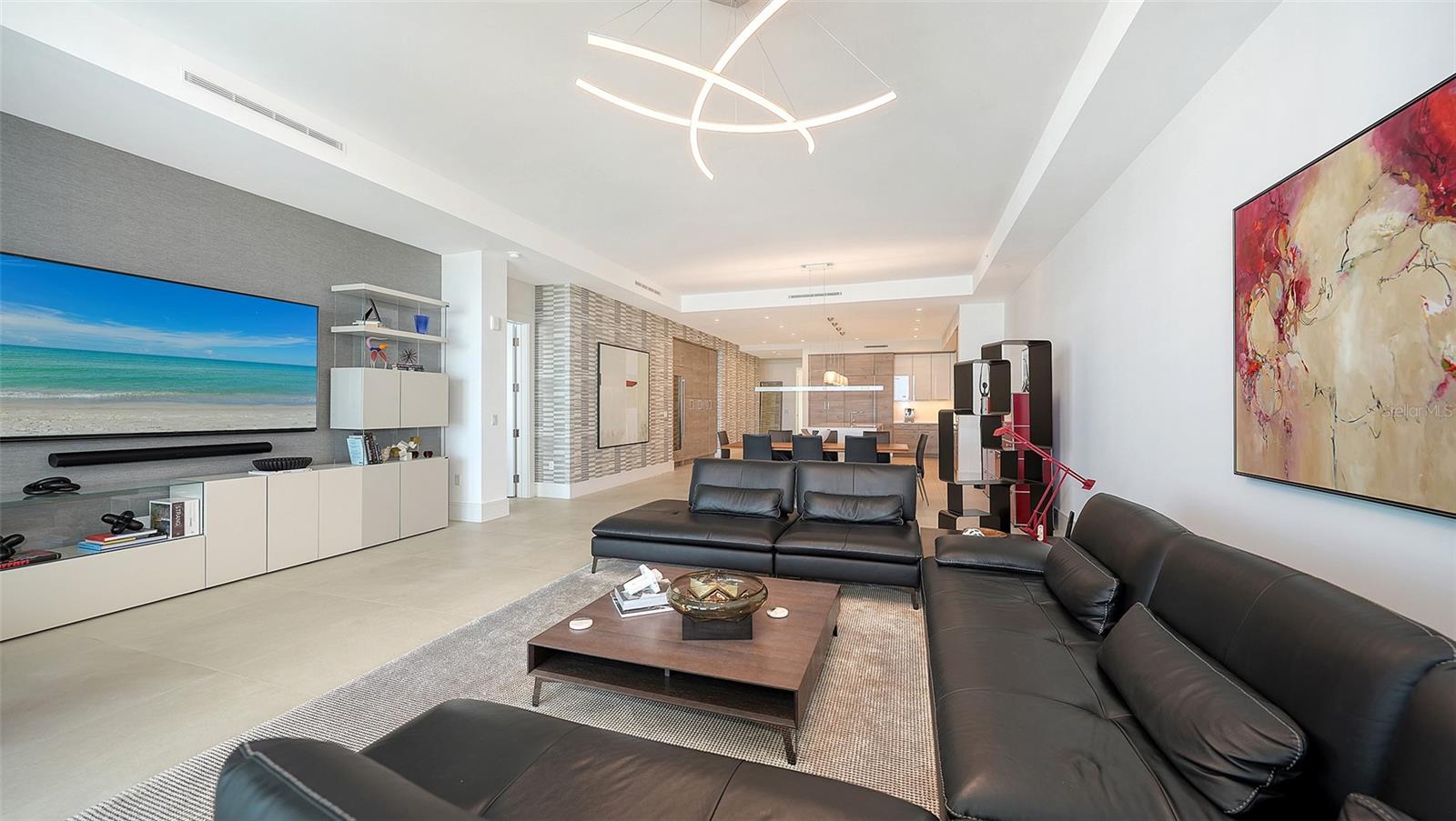 BLOCK 6 CONDO - Residential