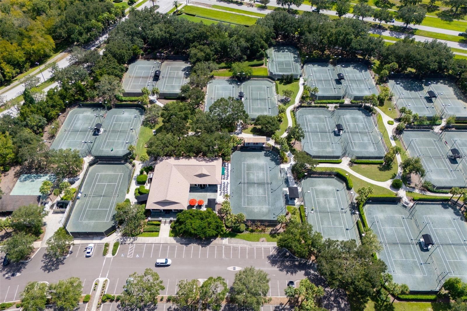 LAKEWOOD RANCH COUNTRY CLUB - Residential