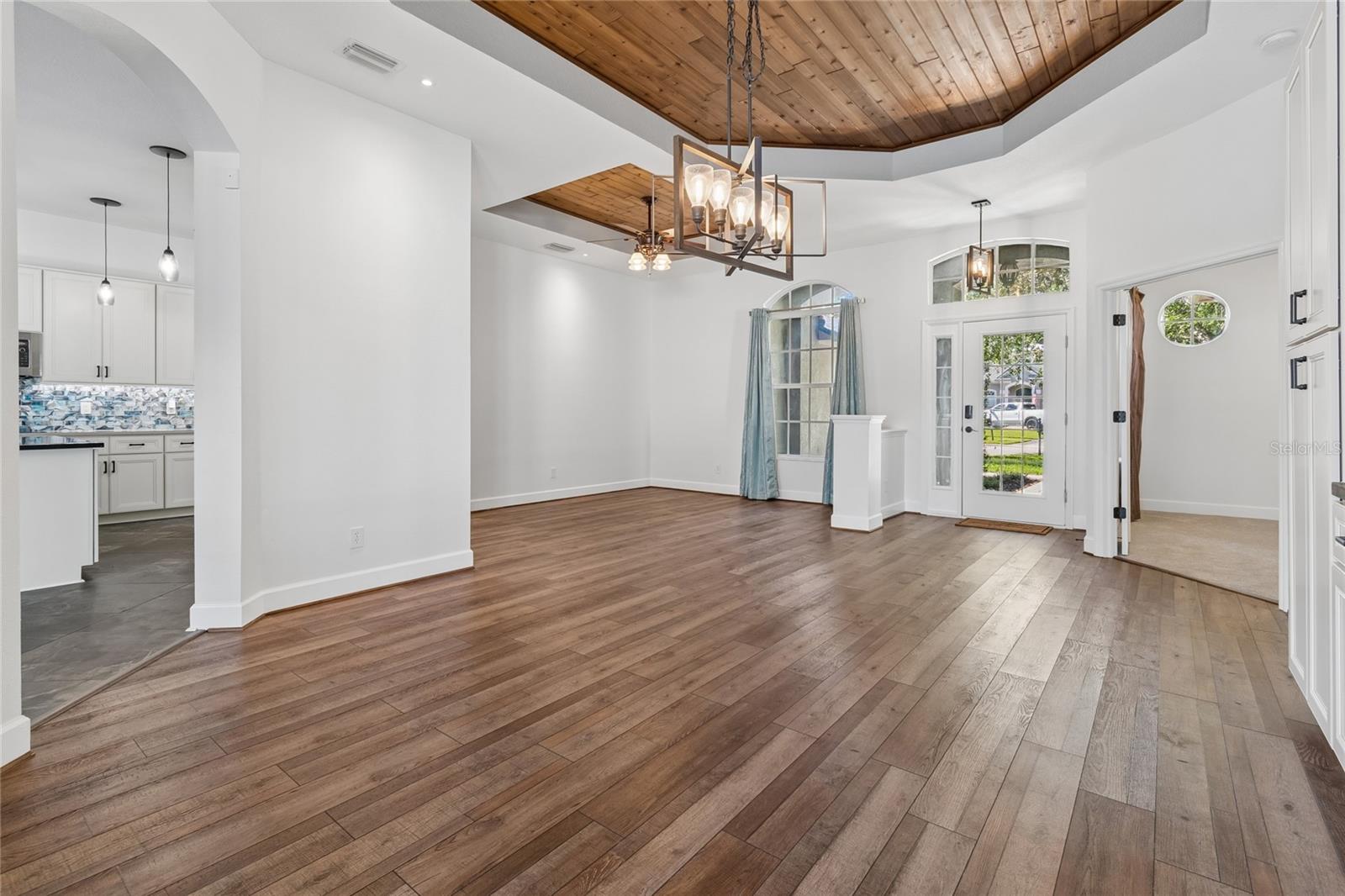 ST CLOUD LANDINGS - Residential