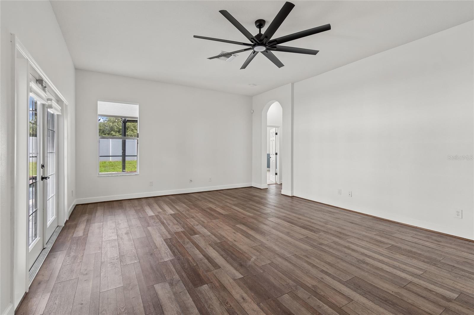 ST CLOUD LANDINGS - Residential