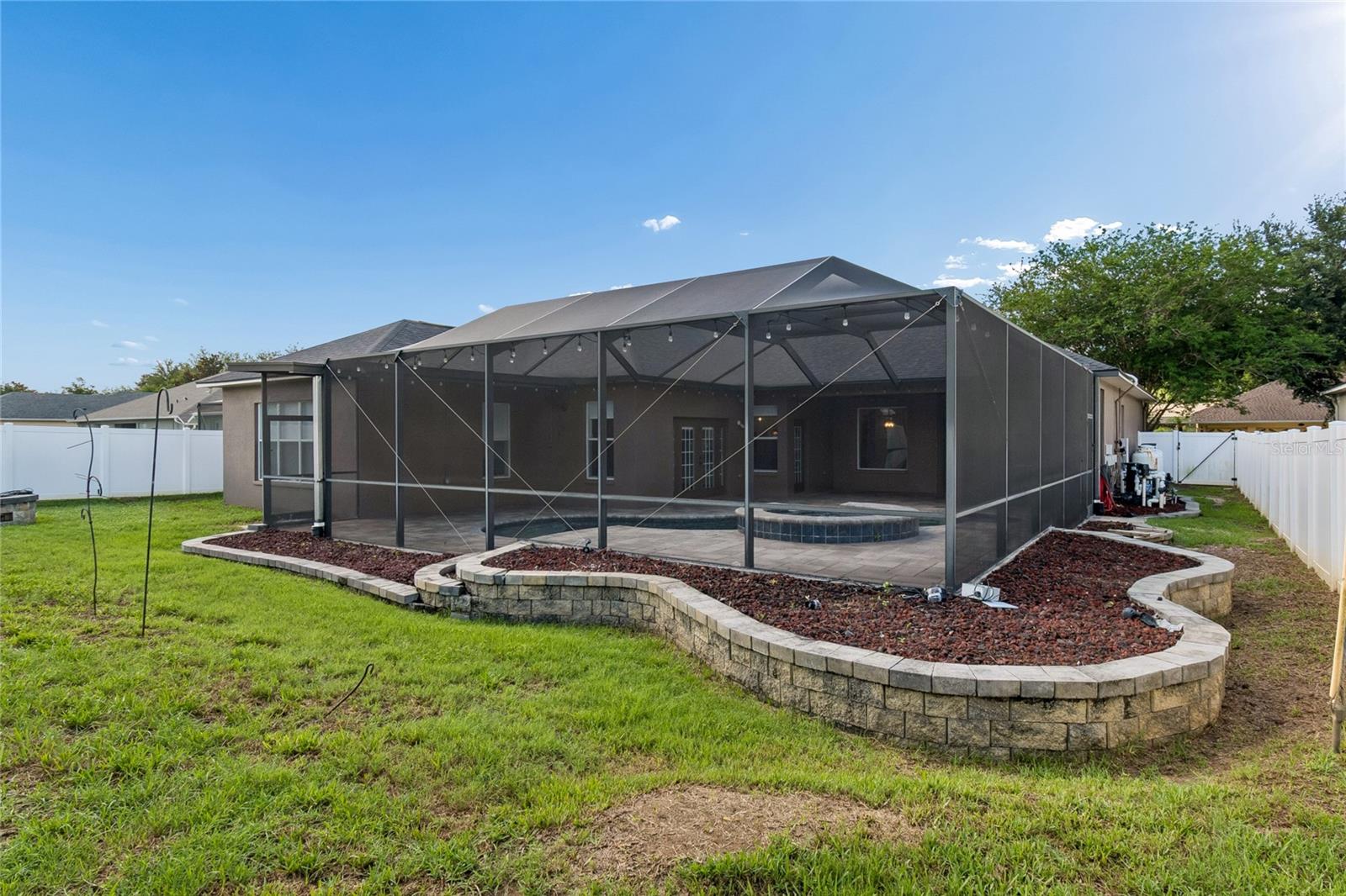 ST CLOUD LANDINGS - Residential