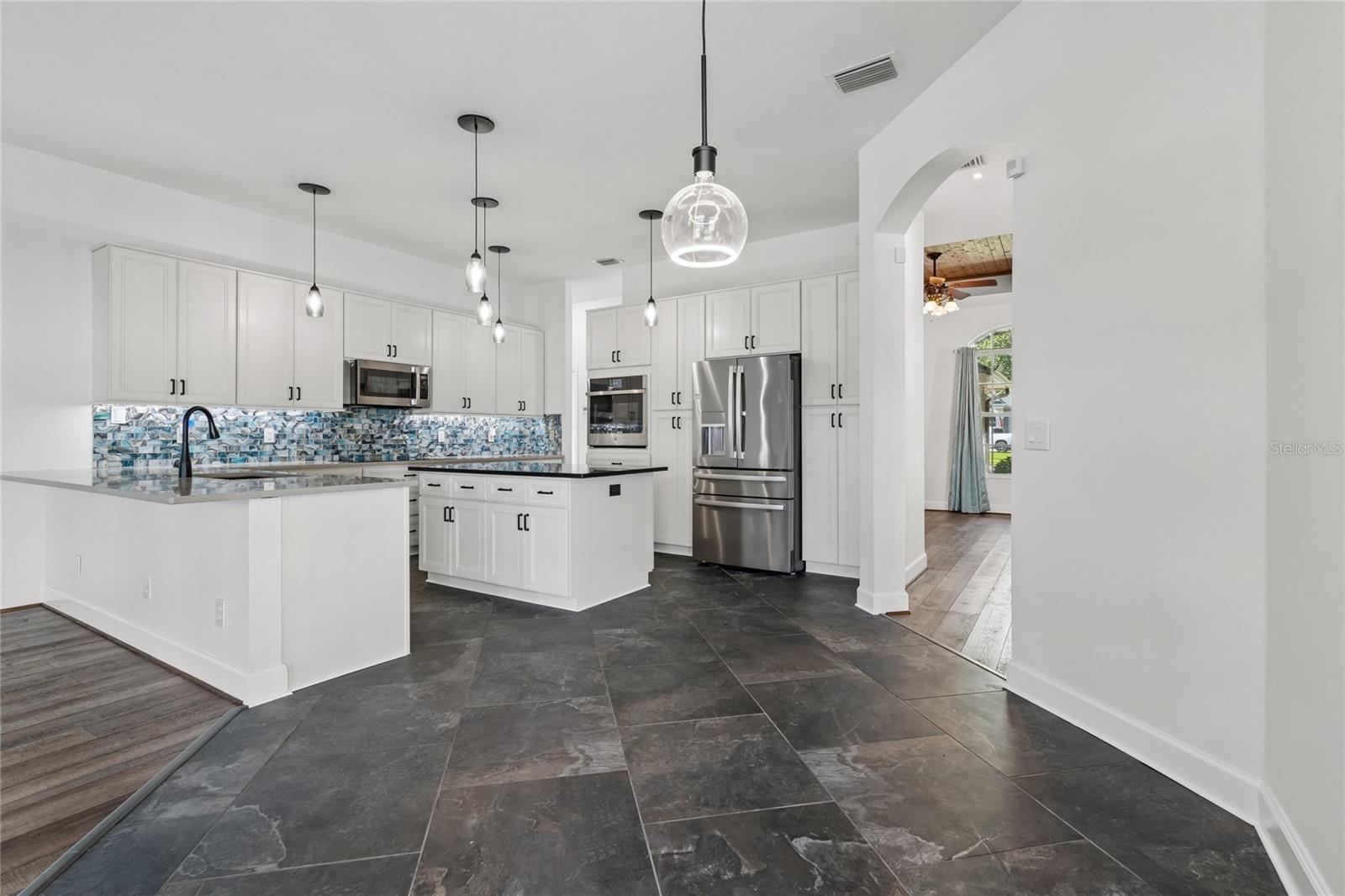 ST CLOUD LANDINGS - Residential