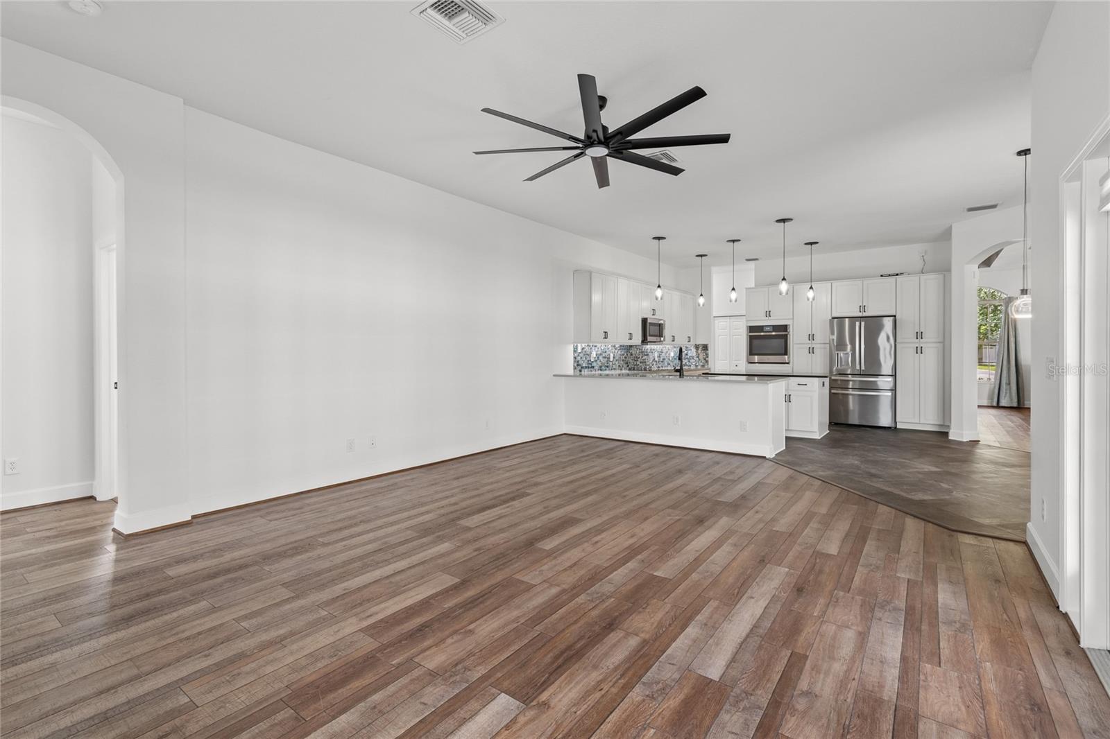 ST CLOUD LANDINGS - Residential