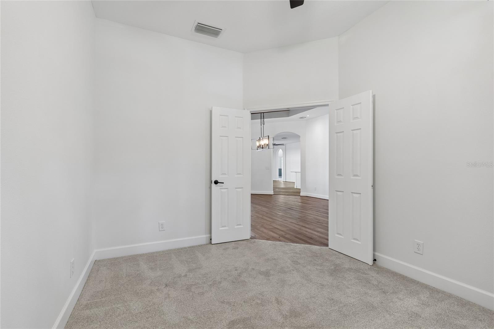 ST CLOUD LANDINGS - Residential