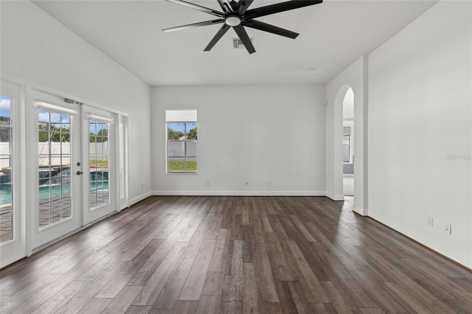 ST CLOUD LANDINGS - Residential