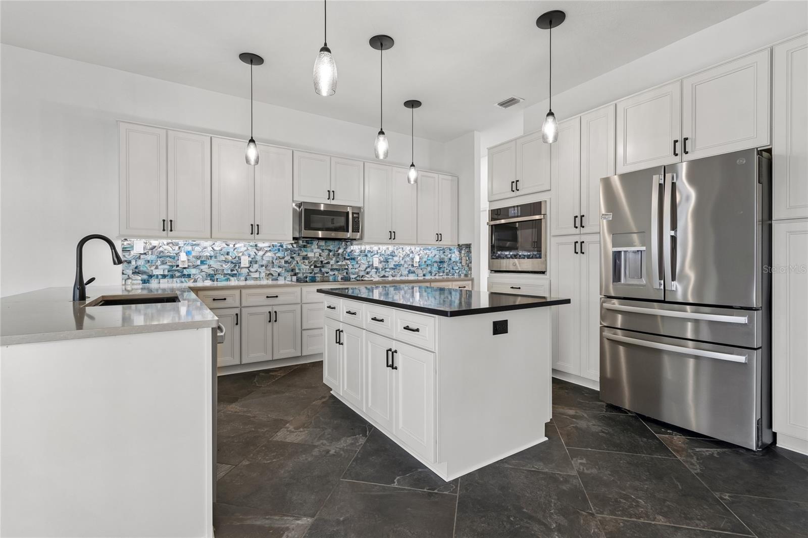 ST CLOUD LANDINGS - Residential