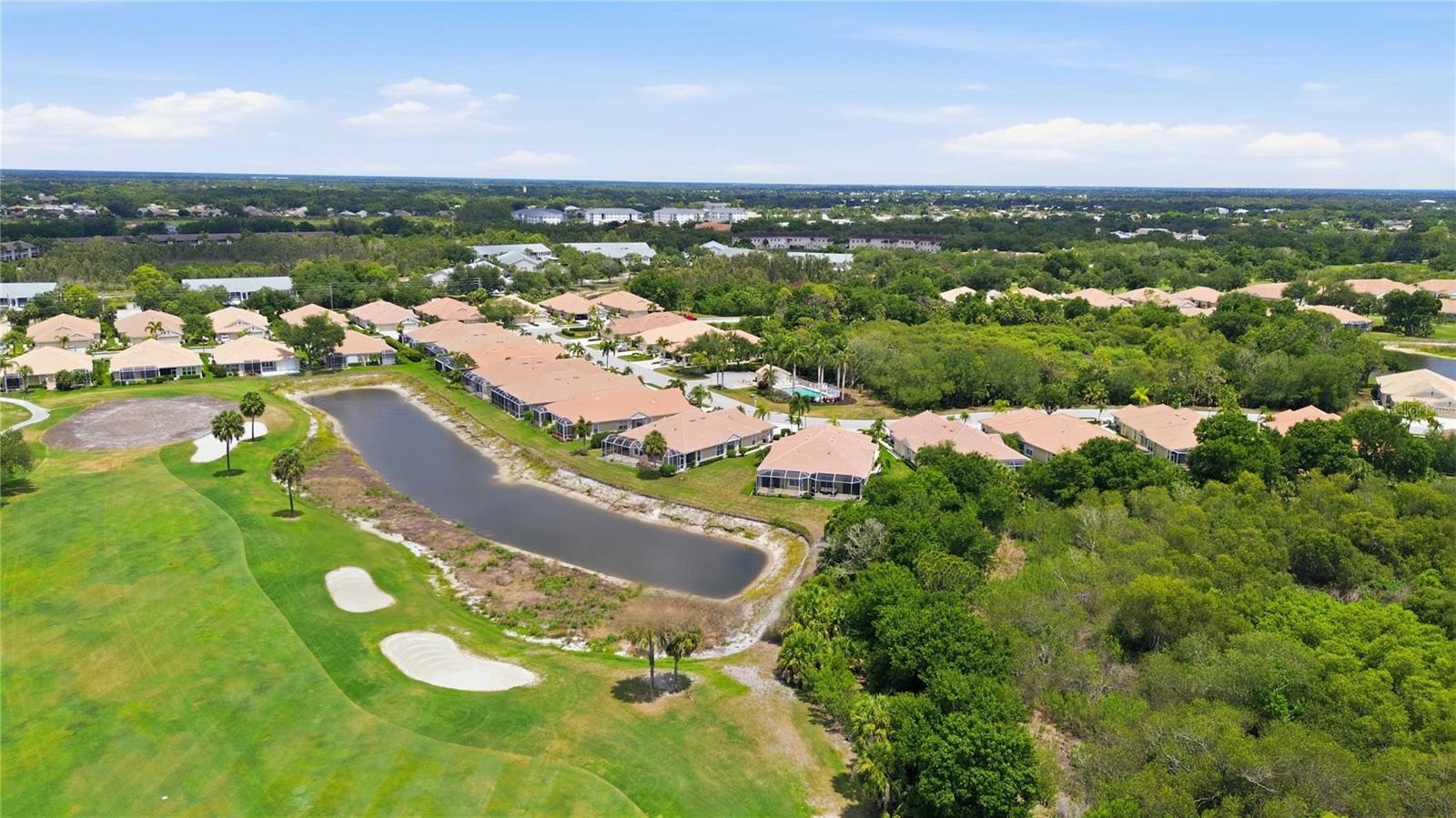 PELICAN POINTE GOLF & COUNTRY CLUB - Residential