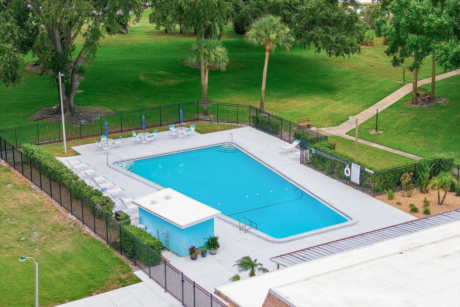 ANCHORAGE OF TARPON LAKE UNIT THREE THE - Residential