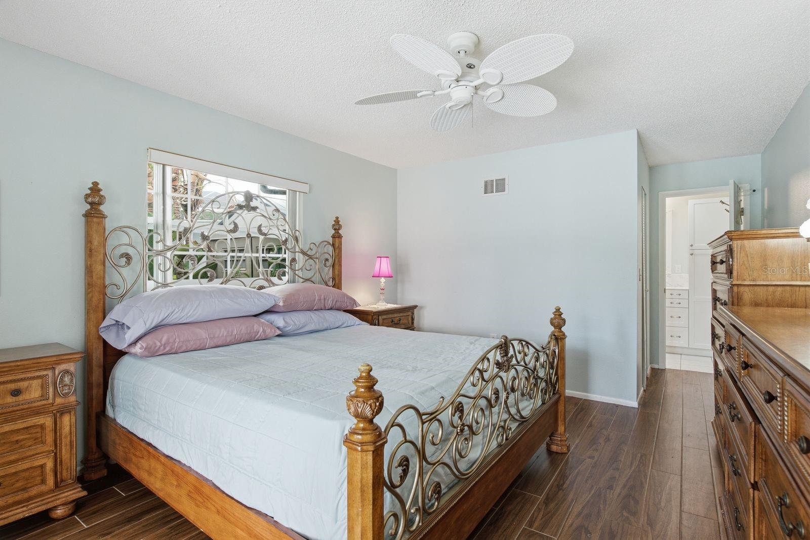 ANCHORAGE OF TARPON LAKE UNIT THREE THE - Residential