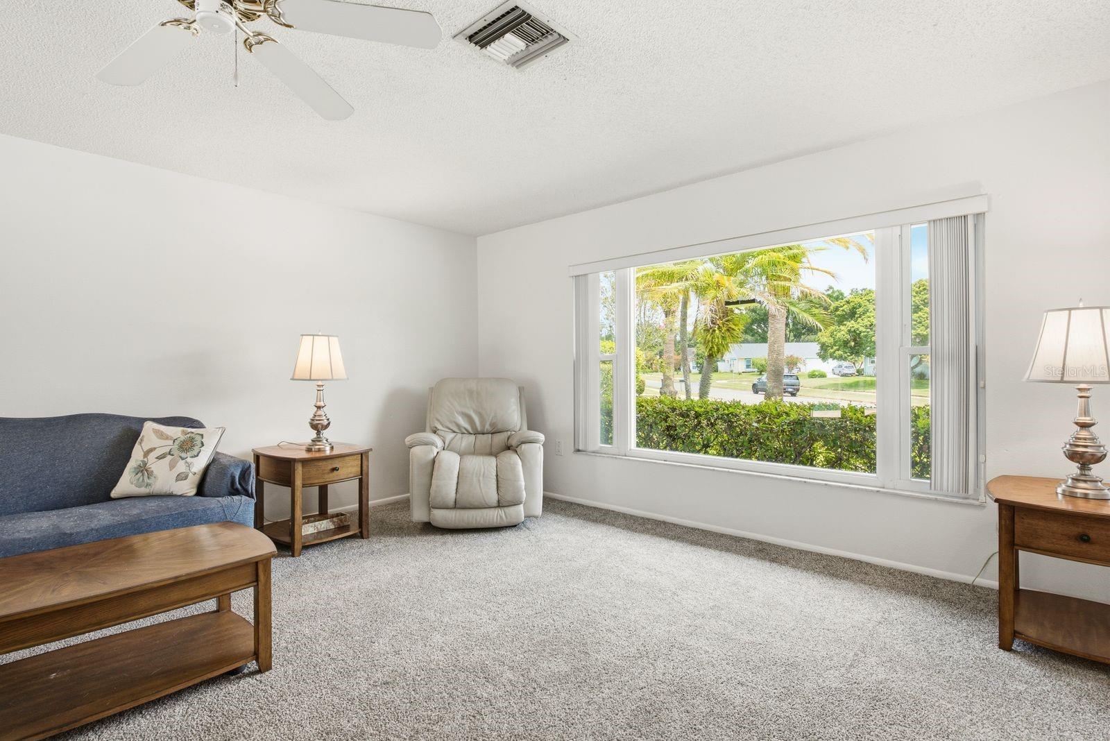 ANCHORAGE OF TARPON LAKE UNIT THREE THE - Residential