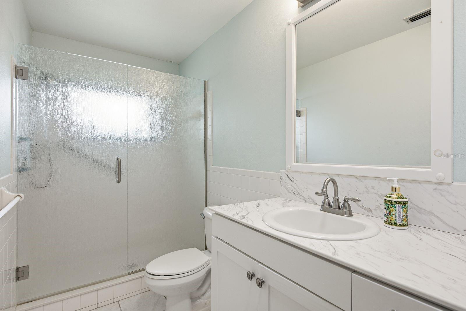 ANCHORAGE OF TARPON LAKE UNIT THREE THE - Residential