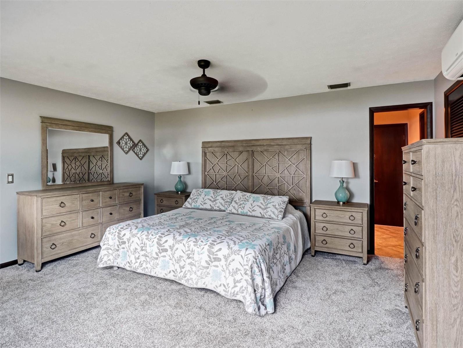ARMISTEAD MANOR - Residential
