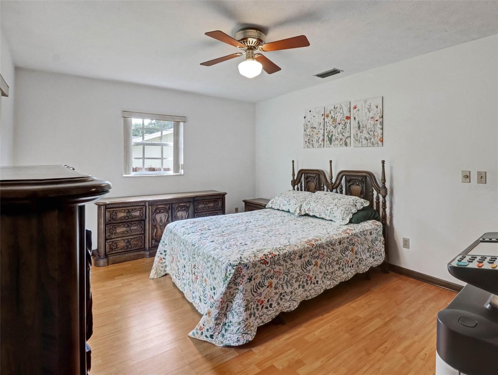 ARMISTEAD MANOR - Residential