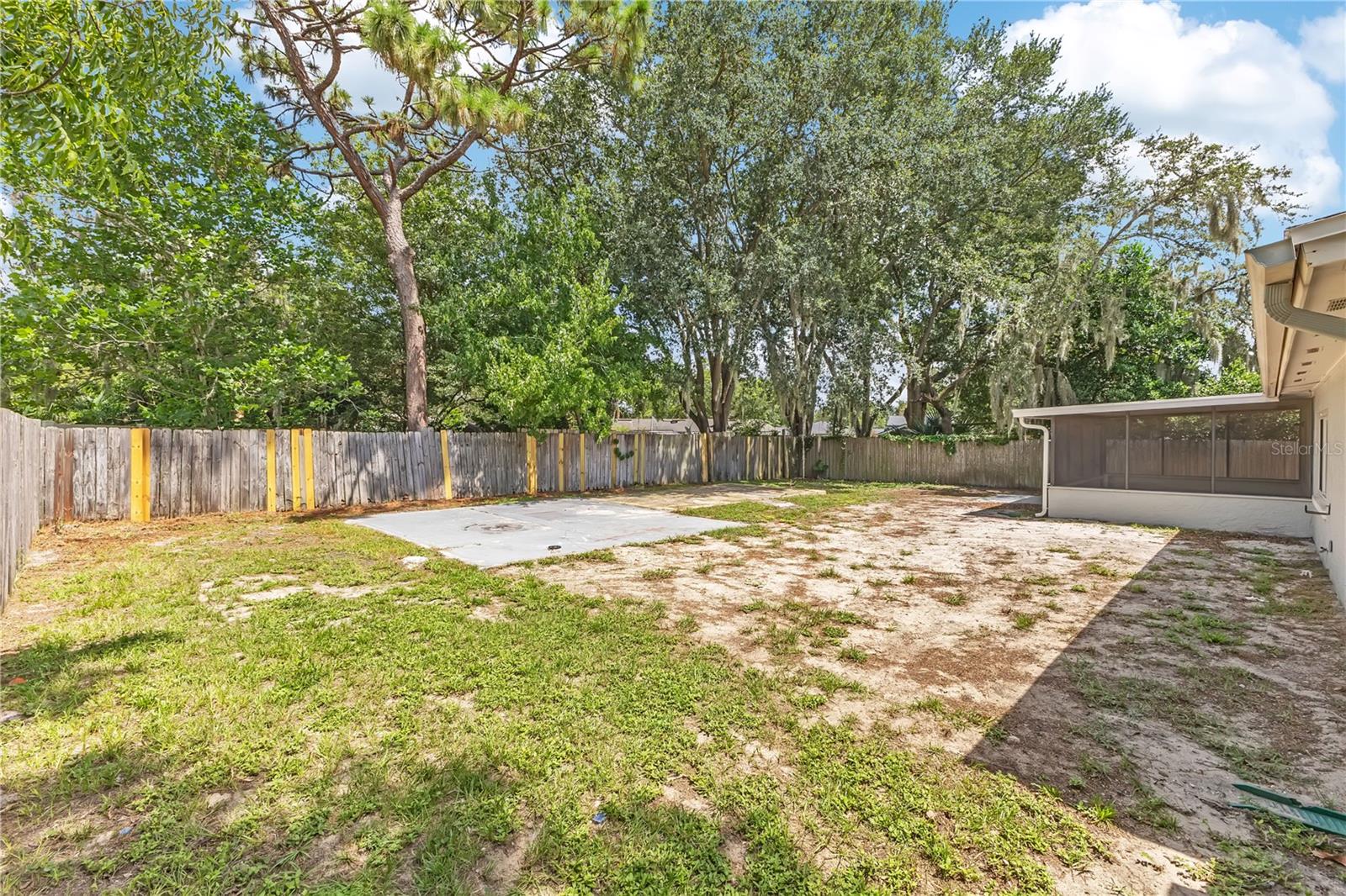 TWIN LAKES MANOR ADD 01 - Residential