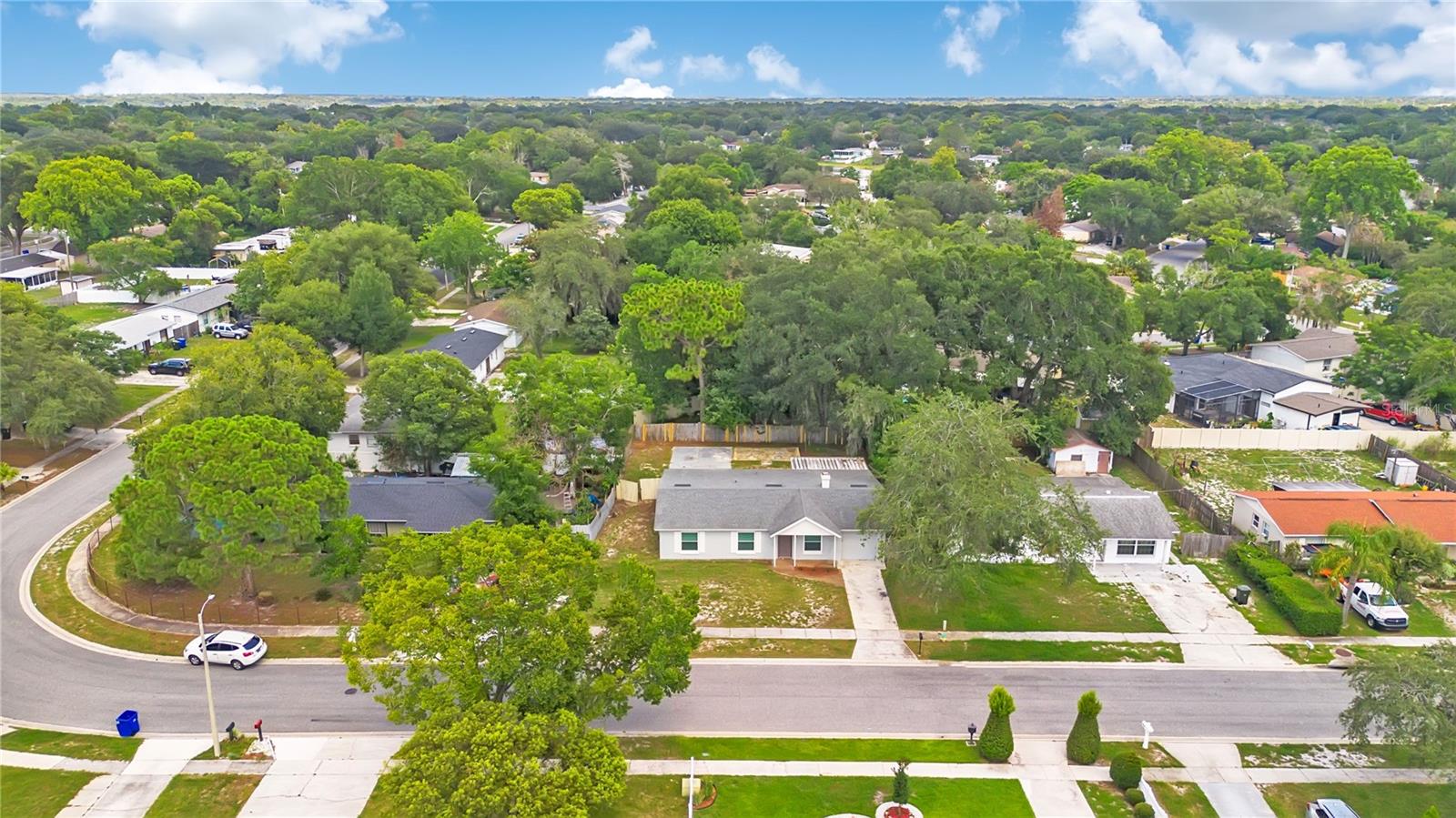 TWIN LAKES MANOR ADD 01 - Residential