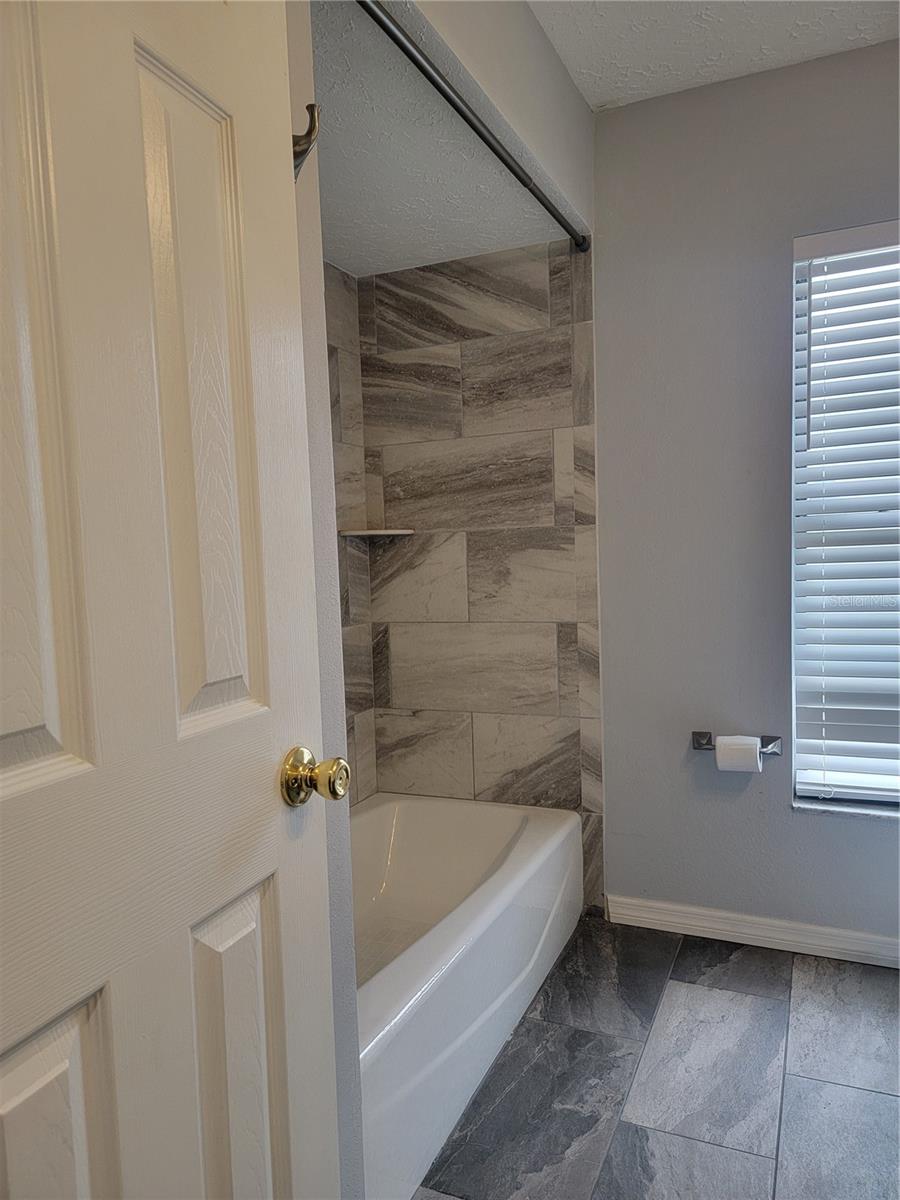 HUNTERS COVE UNIT 2 - Residential