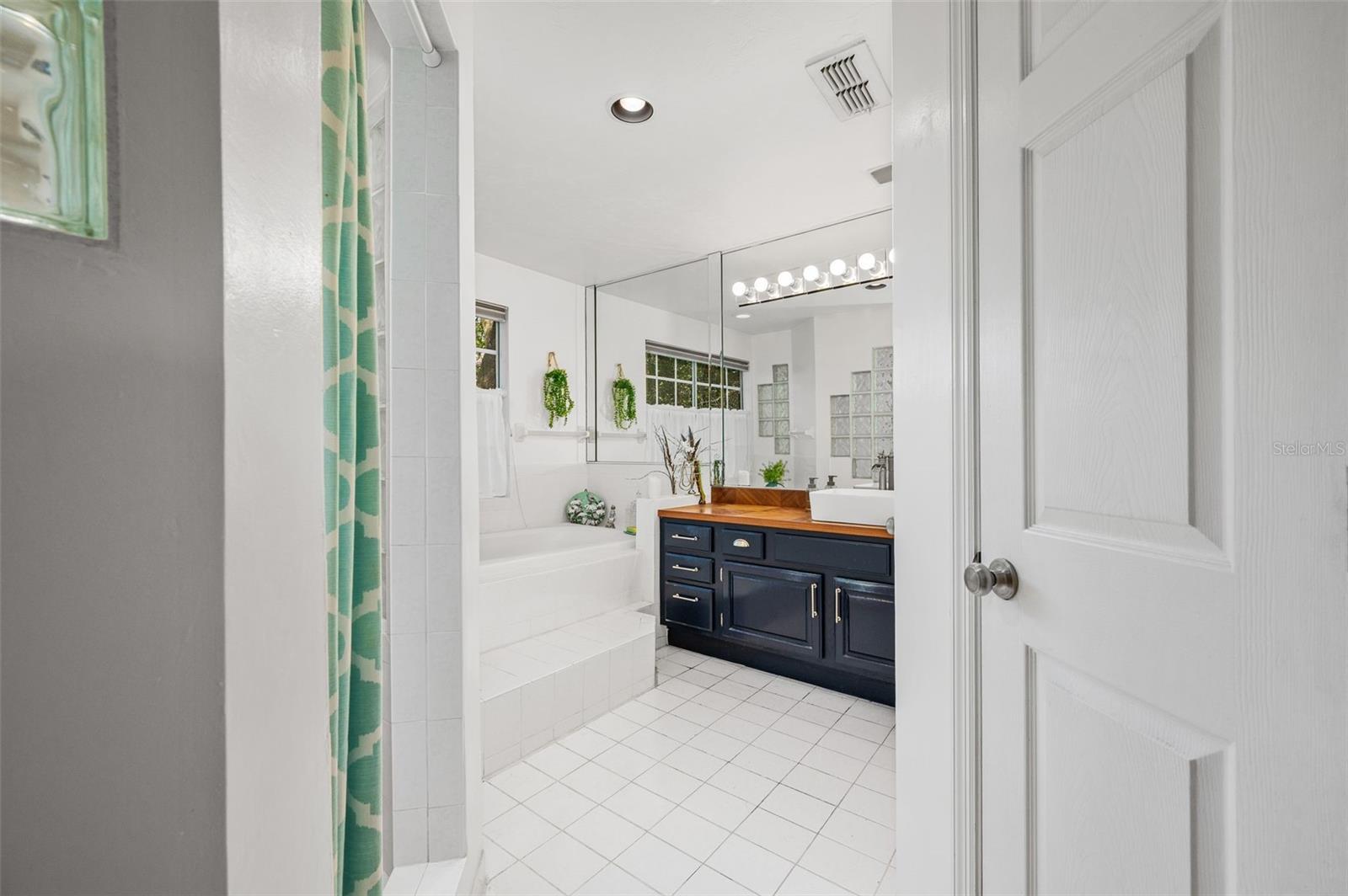 HAILE PLANTATION - Residential