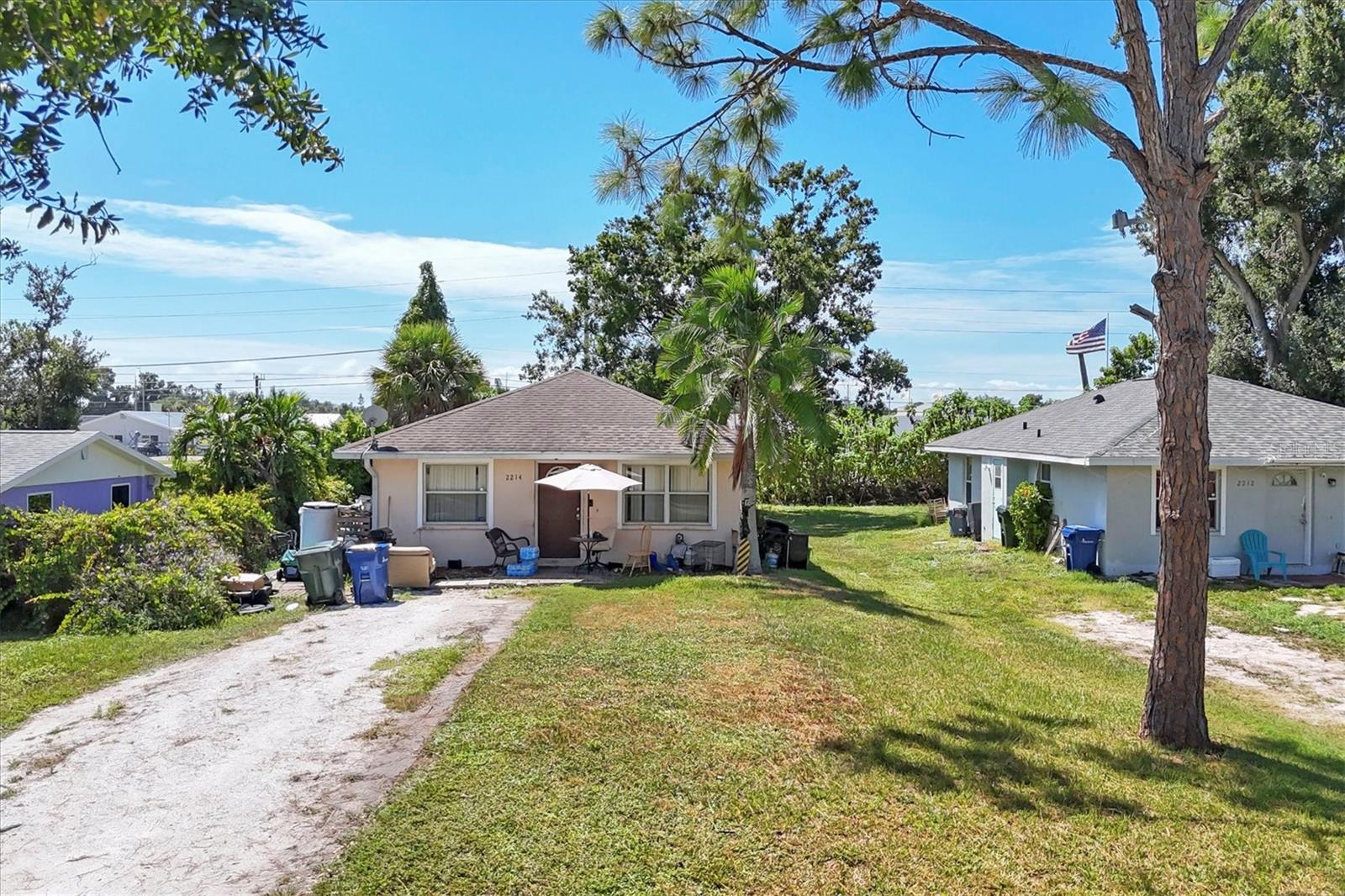 VENICE GROVES - Residential