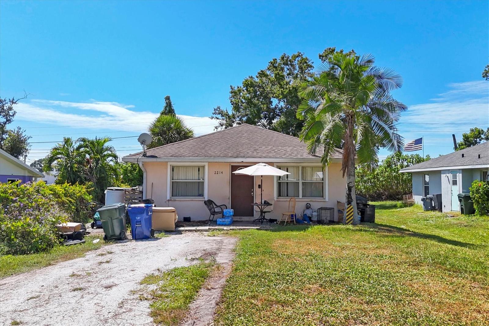VENICE GROVES - Residential