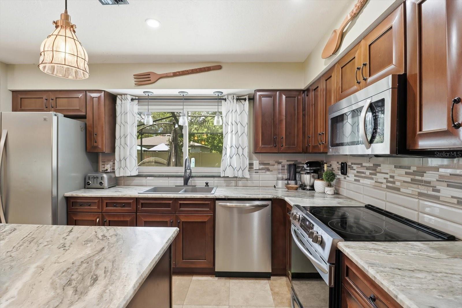 CITRUS SPGS UNIT 06 - Residential