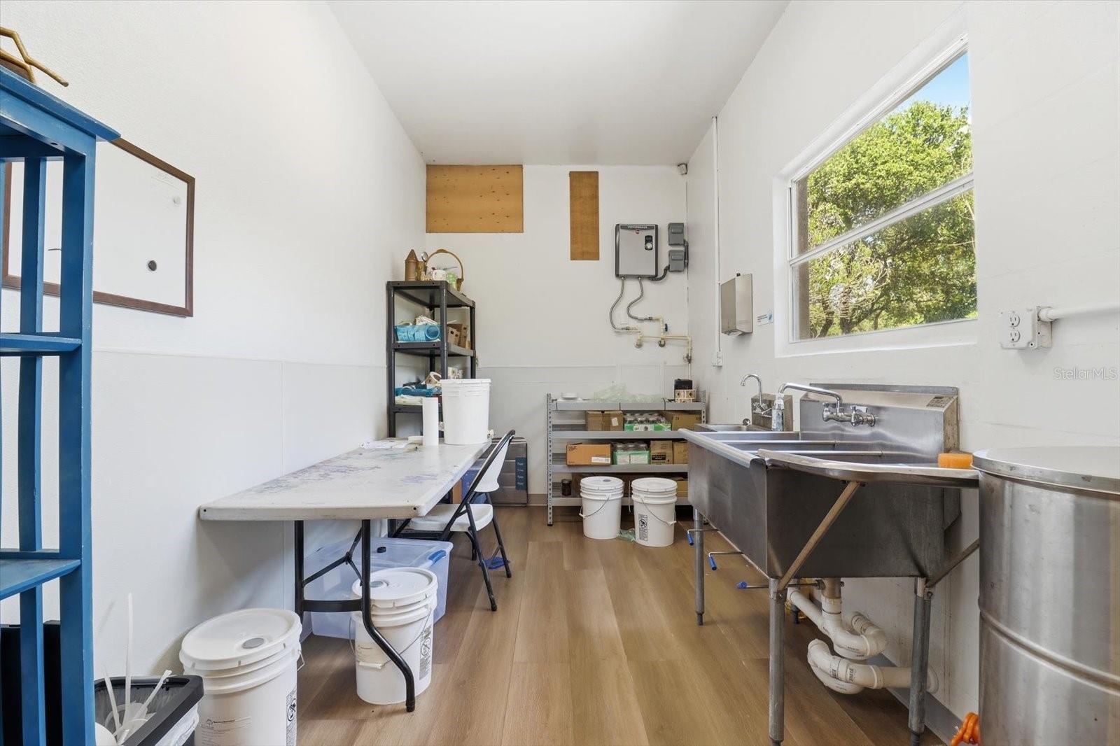 CITRUS SPGS UNIT 06 - Residential