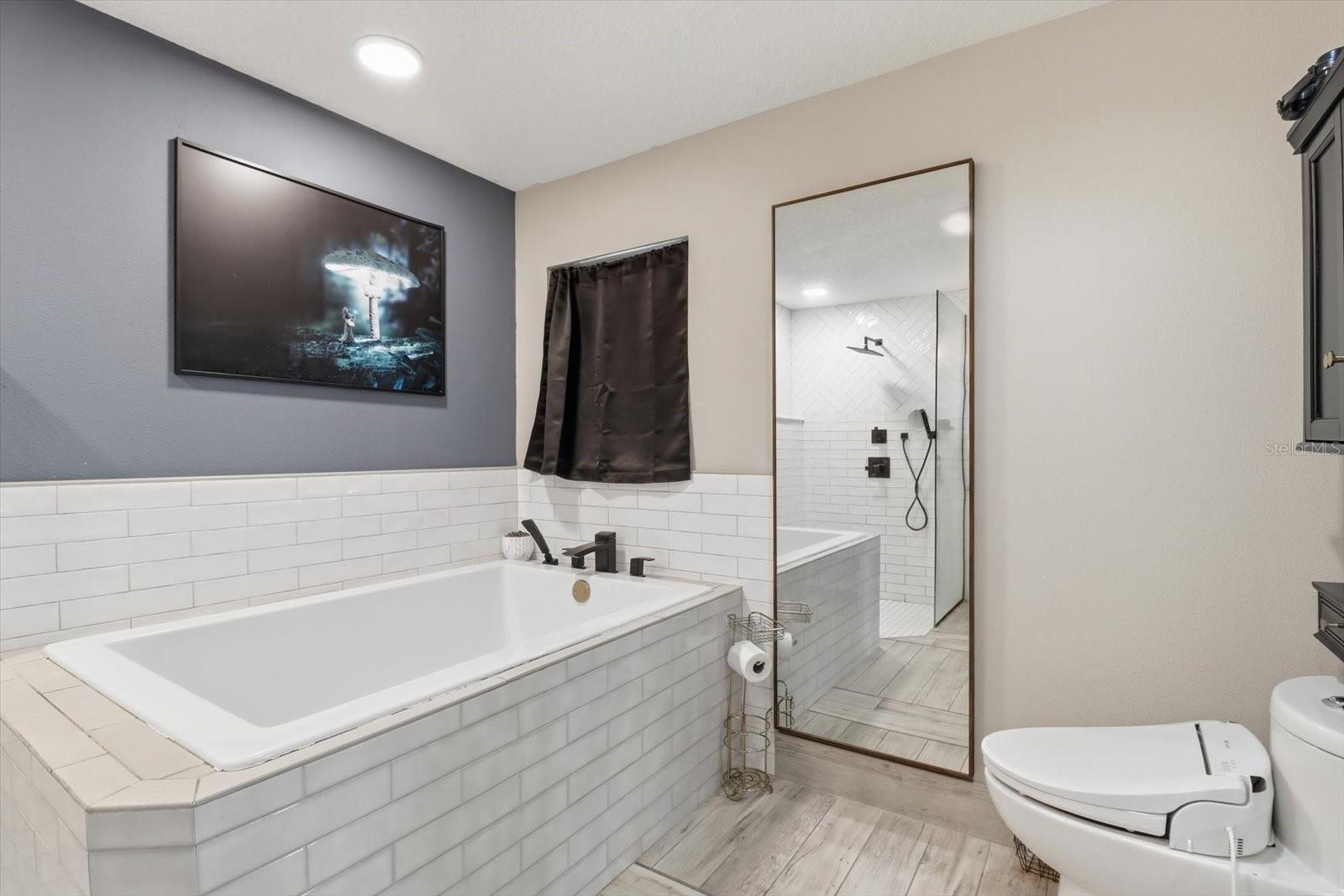 CITRUS SPGS UNIT 06 - Residential