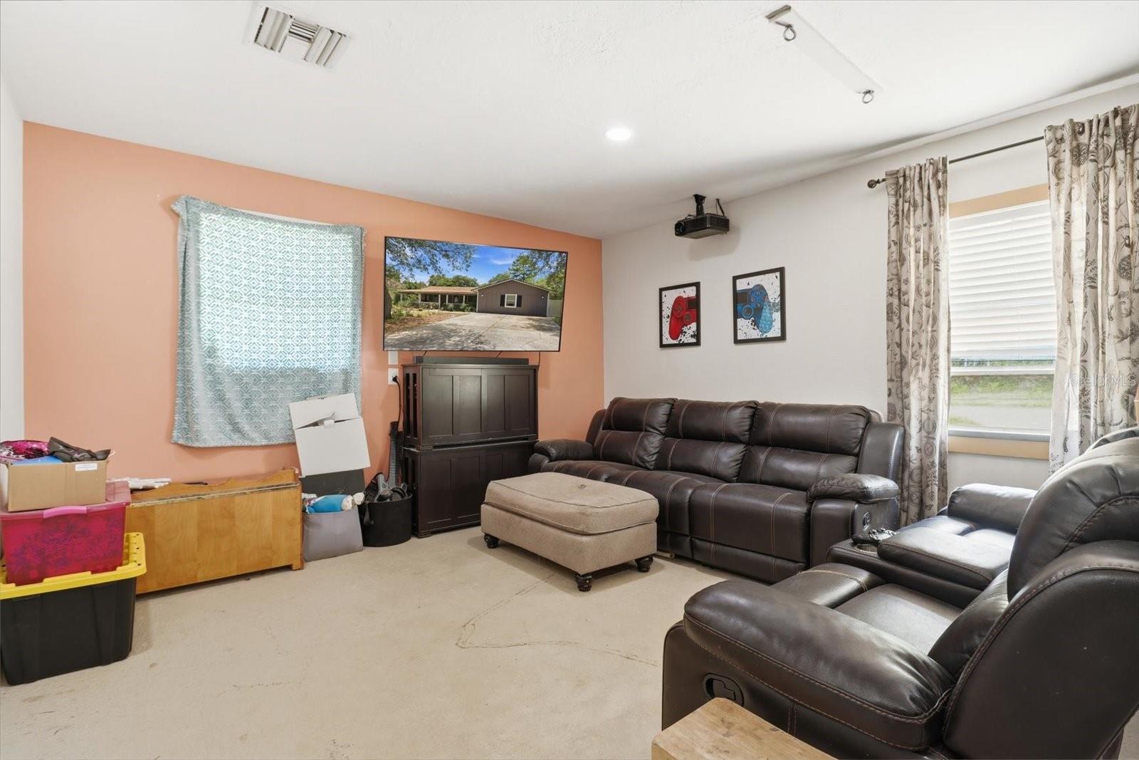 CITRUS SPGS UNIT 06 - Residential