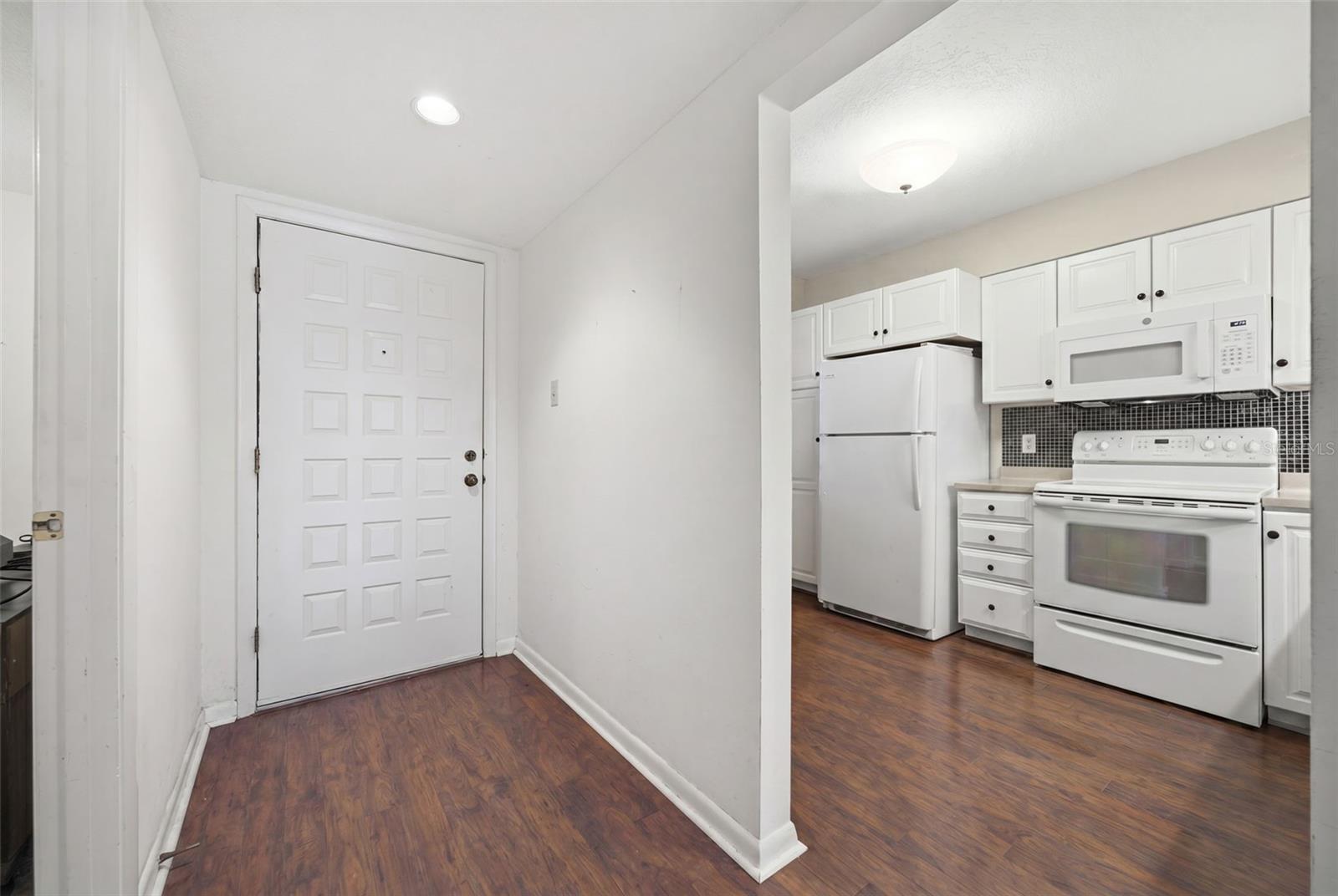 TARPON COVE CONDO - Residential