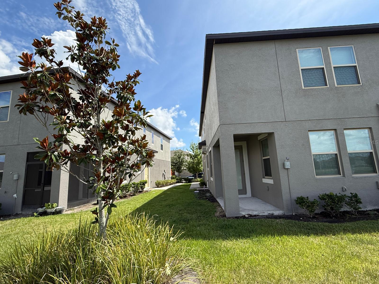 EPPERSON TOWNHOMES - Residential Lease