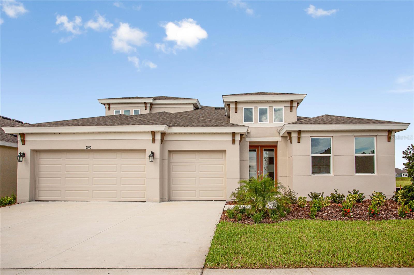 This home features our "Coastal Wht." Design Collection interior: Sonoma Linen cabinets, Calacatta Novello Quartz counter-tops, Ventura 7”x22” Wht. wood tile flooring, and more. The Bayshore II offers easy living with an open floorplan, while still offering privacy for the owner's retreat and secondary bedrooms. Follow the wide foyer to the heart of the home—a combined grand room, deluxe kitchen and casual dining that blends to outdoor living with access to the large covered lanai. From the grand room, enter the owner’s retreat complete with dual walk-in closets and well-appointed master bath. Upstairs, a bonus room, bedroom and additional bathroom provide extra living space. 

Waterset, a 1,319-acre residential master-planned development in Apollo Beach, has a vibrant, home-town community feel! The character of the neighborhoods is enhanced by thoughtfully designed pedestrian areas, open green spaces, swimming pools, a splash pad, dog park, ponds, and conservation!*CDD Fee is not finalized. Estimated CDD Fee Range is $2,713-$3,371.

Exterior image shown for illustrative purposes only and may differ from actual home.
Completion date subject to change.