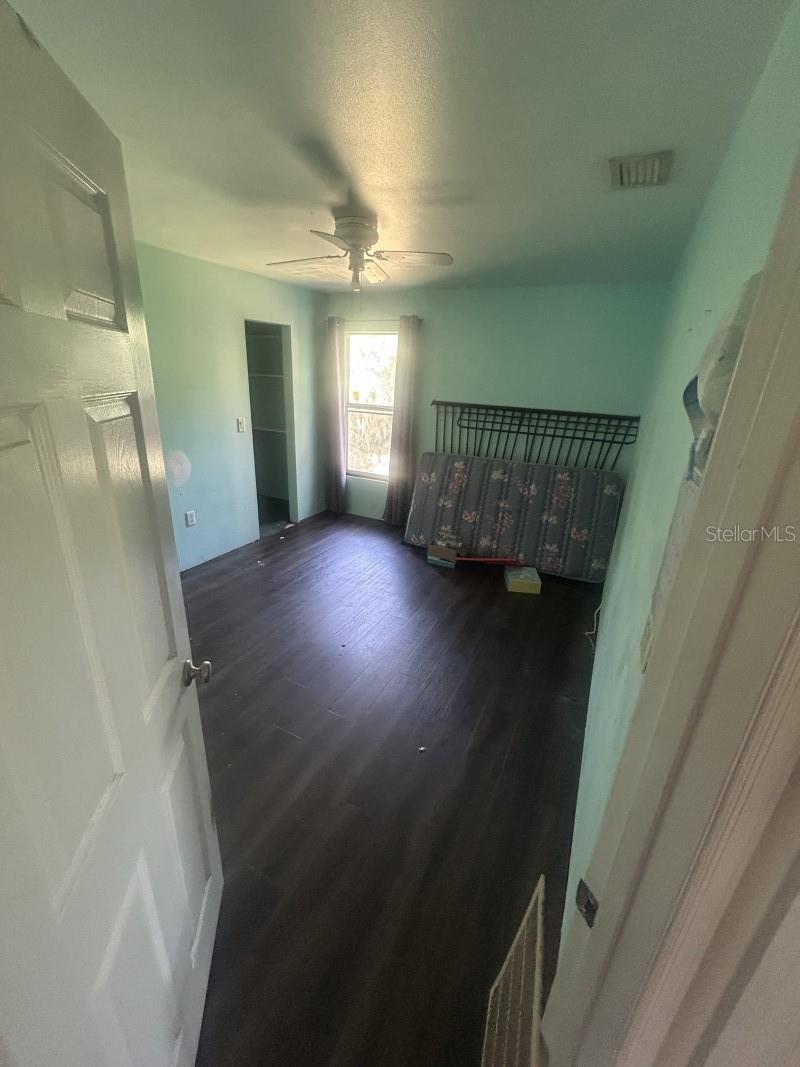 DESOTO ACRES - Residential