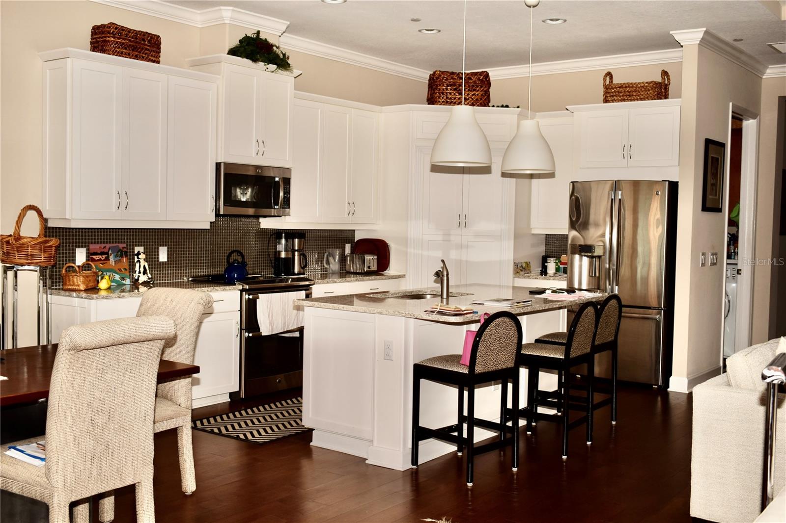 HARBOUR ISLE - EDGEWATER WALK - Residential