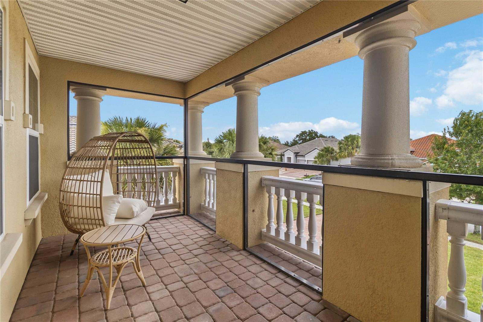BELLALAGO PH 7L - Residential