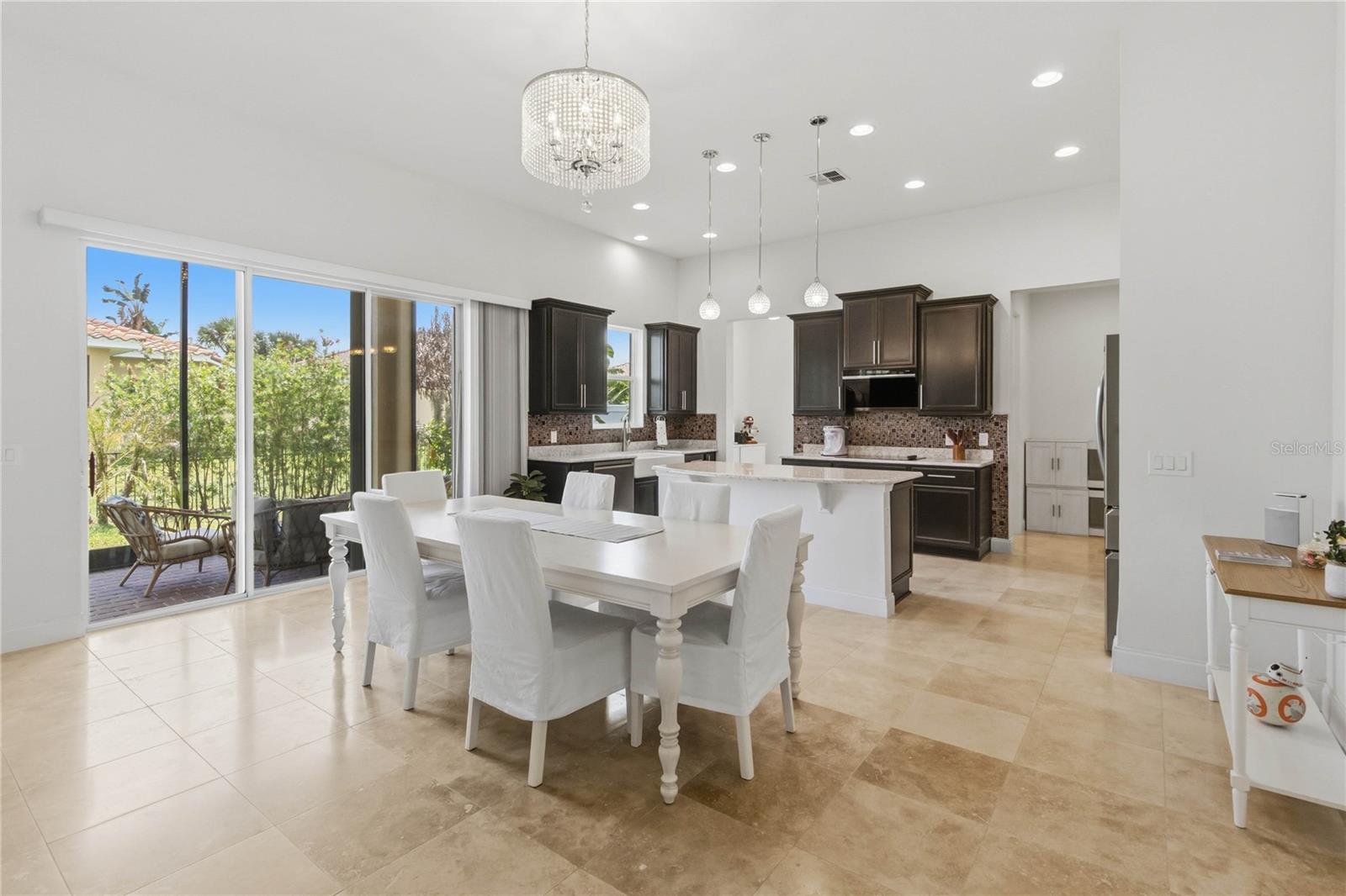 BELLALAGO PH 7L - Residential
