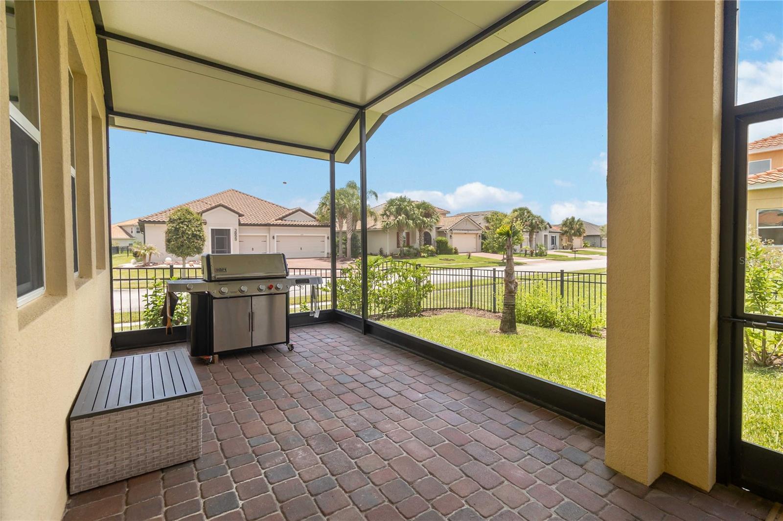 BELLALAGO PH 7L - Residential