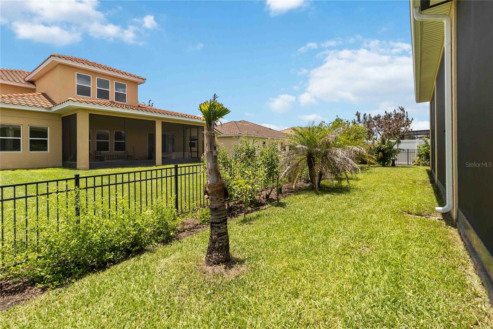 BELLALAGO PH 7L - Residential
