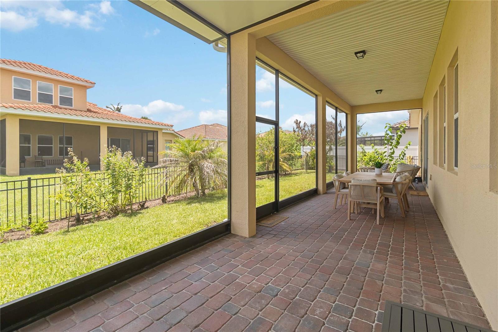 BELLALAGO PH 7L - Residential