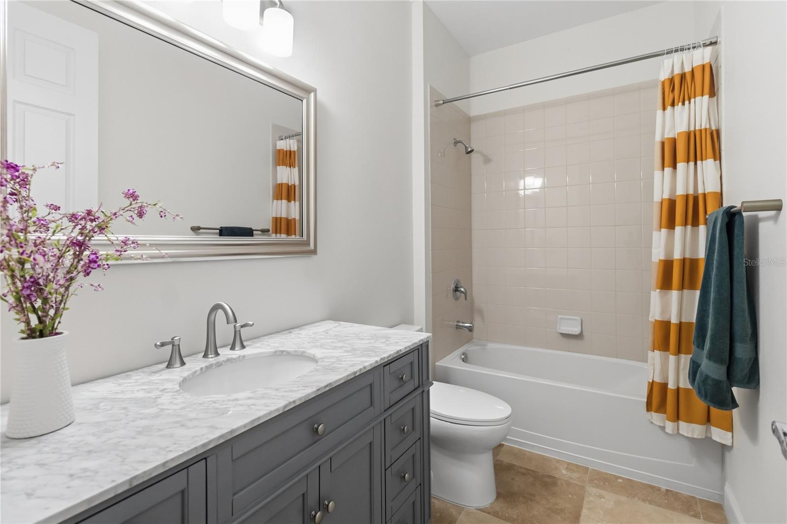 BELLALAGO PH 7L - Residential