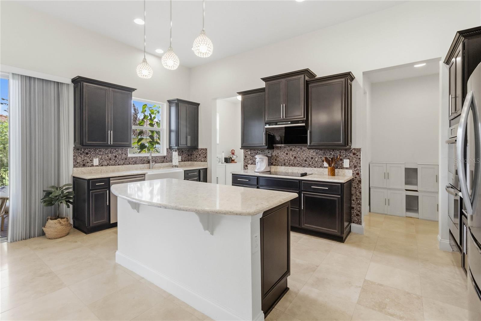 BELLALAGO PH 7L - Residential