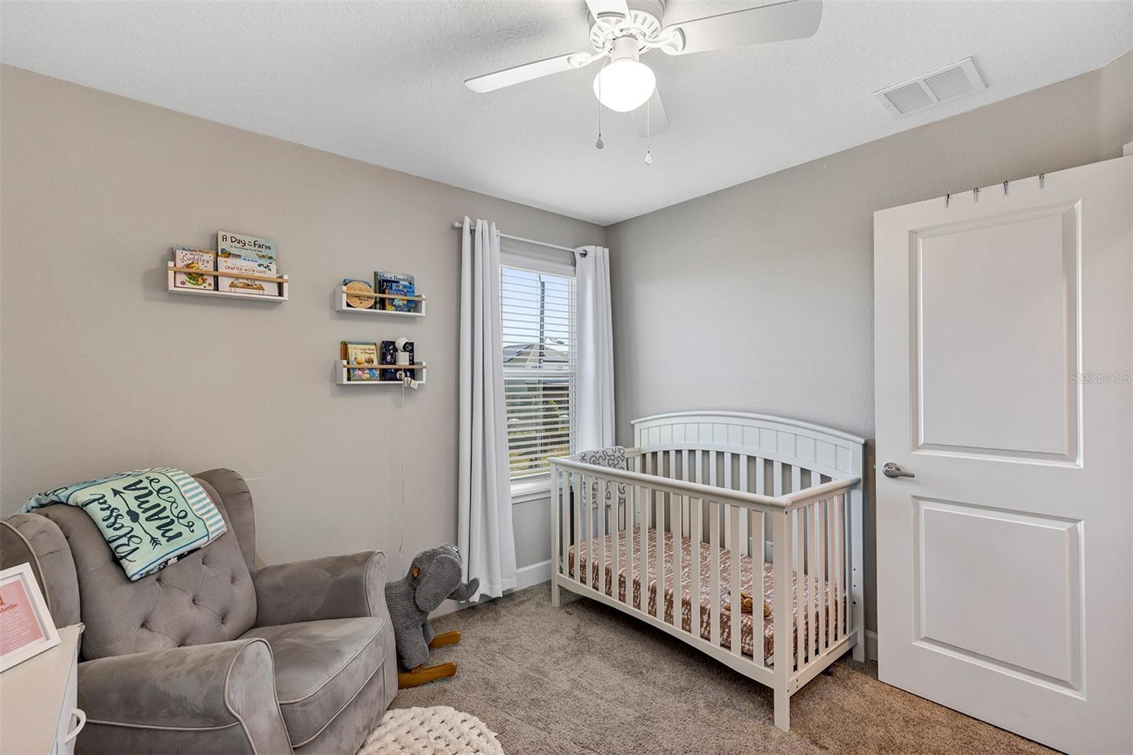TOWNHOMES AT RIVERS EDGE - Residential Lease