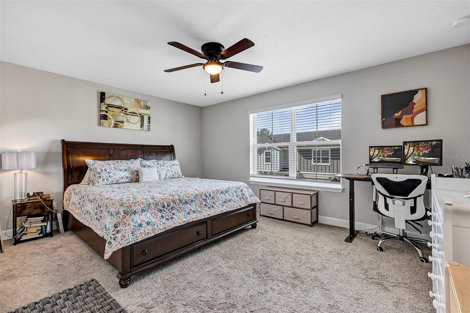 TOWNHOMES AT RIVERS EDGE - Residential Lease