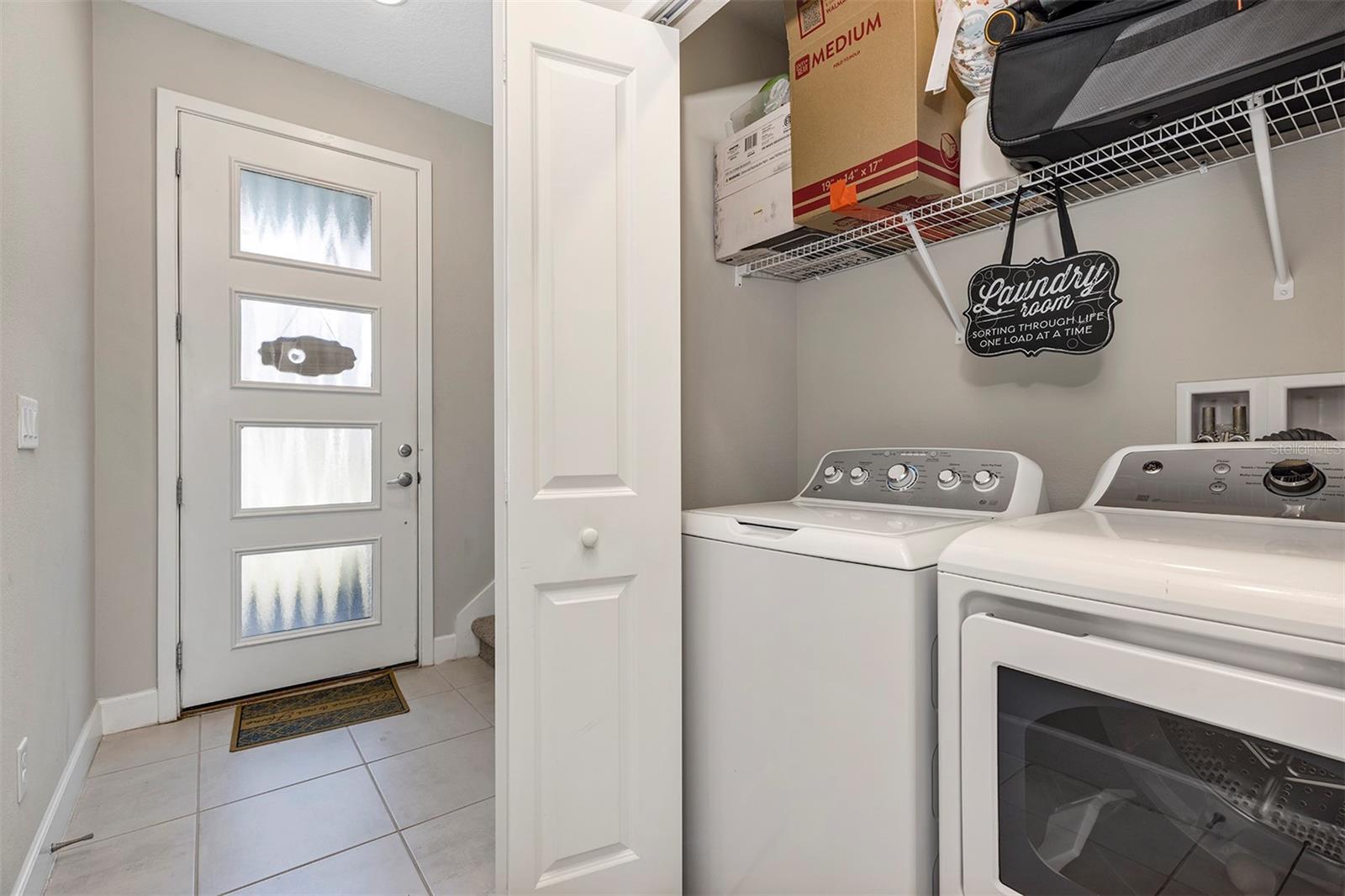 TOWNHOMES AT RIVERS EDGE - Residential Lease