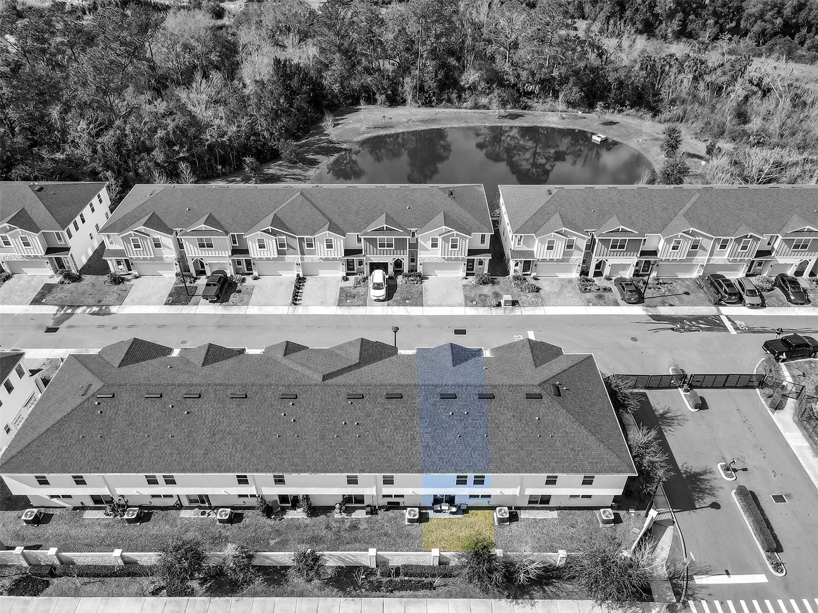 TOWNHOMES AT RIVERS EDGE - Residential Lease