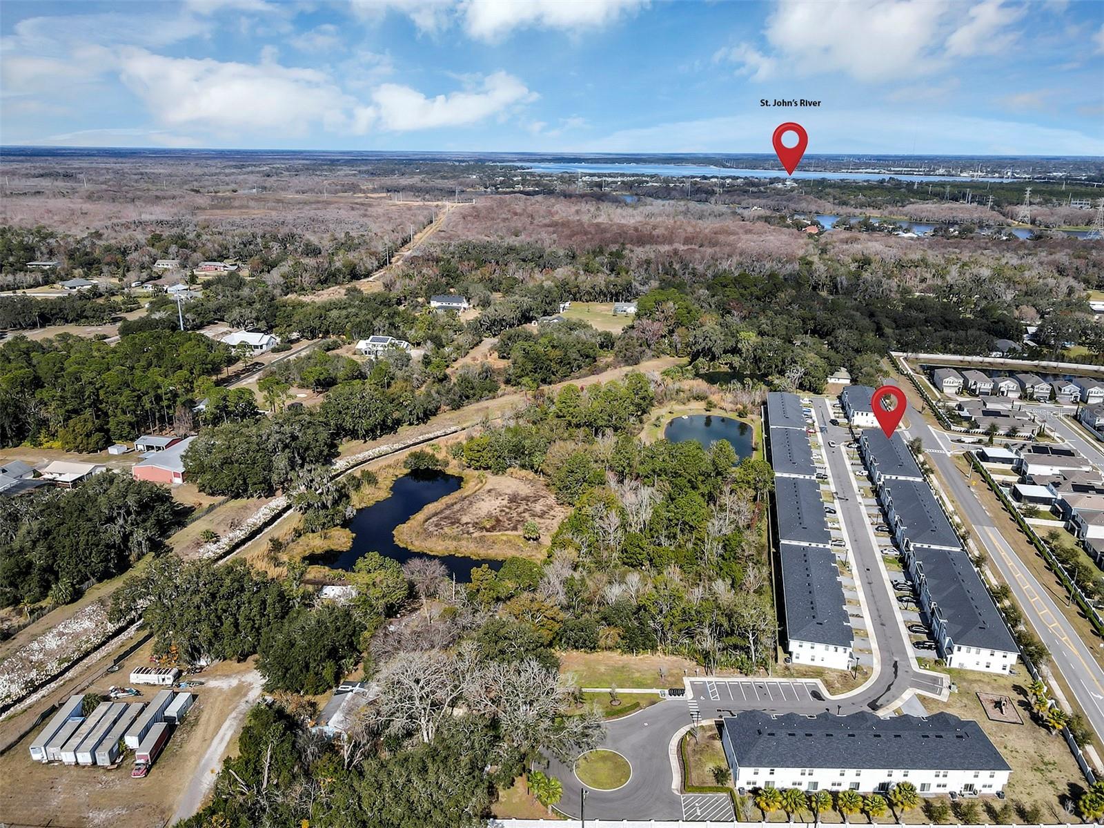 TOWNHOMES AT RIVERS EDGE - Residential Lease