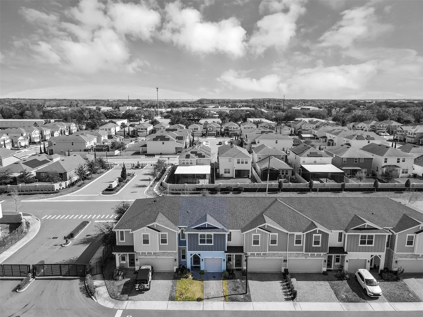 TOWNHOMES AT RIVERS EDGE - Residential Lease