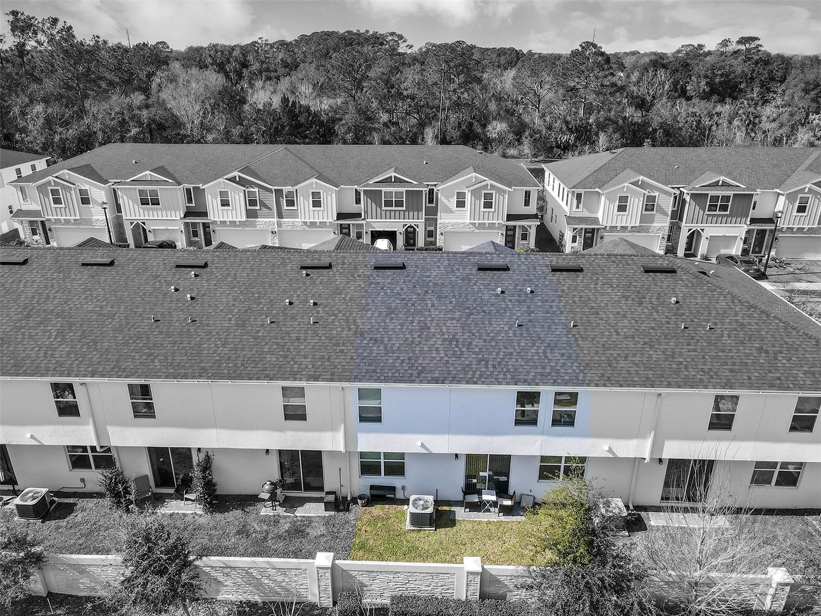 TOWNHOMES AT RIVERS EDGE - Residential Lease