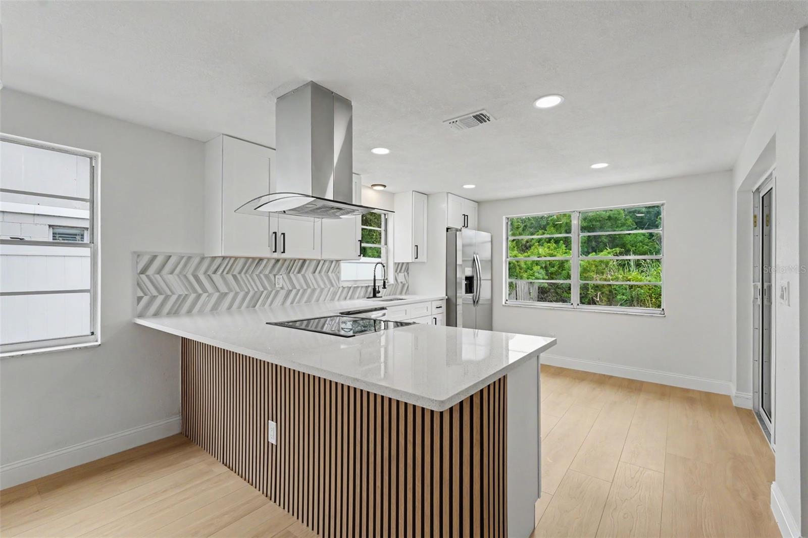 TIMBERLANE SUB UNIT 6 - Residential