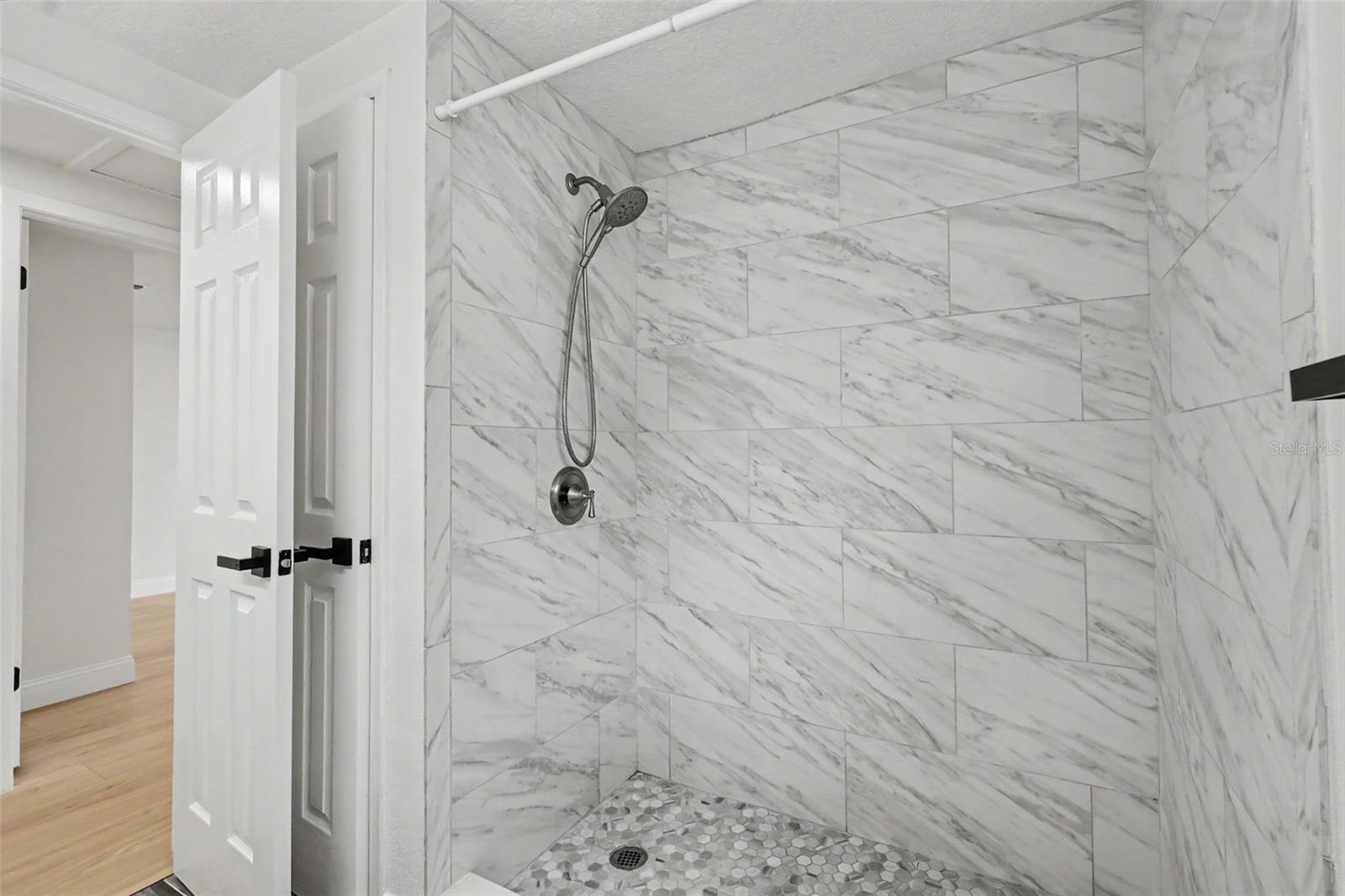 TIMBERLANE SUB UNIT 6 - Residential